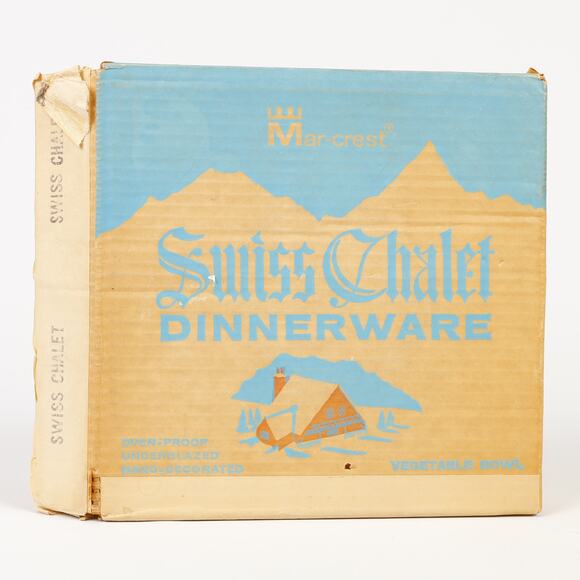 Marcrest Swiss Alpine Chalet Ceramic 9" Vegetable Bowl USA 1960s MCM NOS - Picture 7 of 8